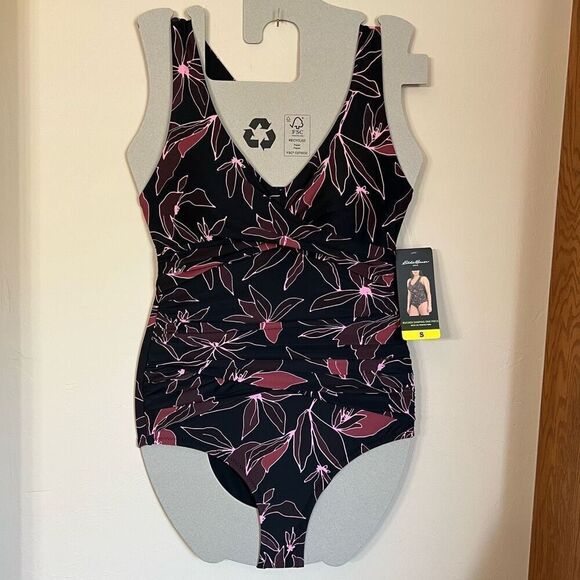 NWT Eddie Bauer One Piece Swimsuit Women’s Small Ruched Shaping Underwire Black - Picture 1 of 10